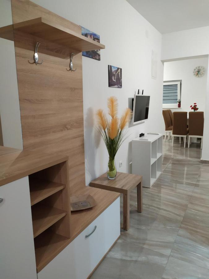 Apartmani Mira Nin Exterior foto