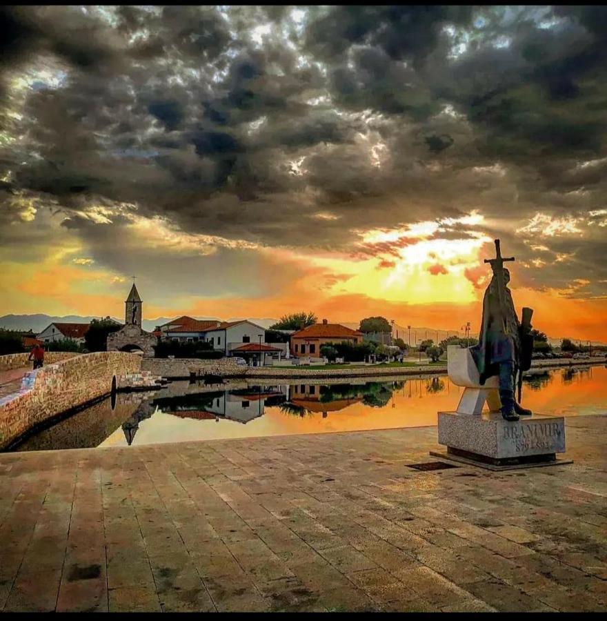 Apartmani Mira Nin Exterior foto
