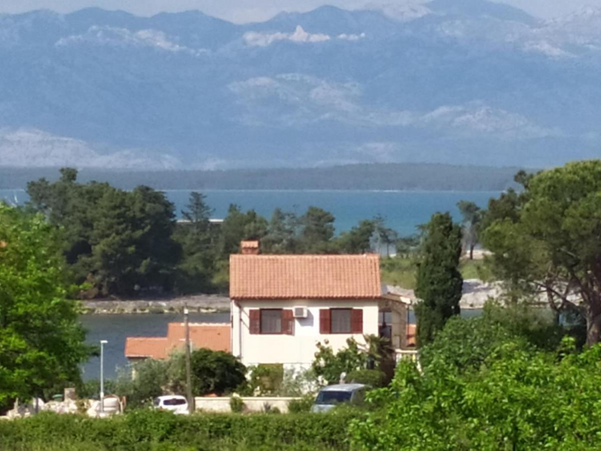 Apartmani Mira Nin Exterior foto