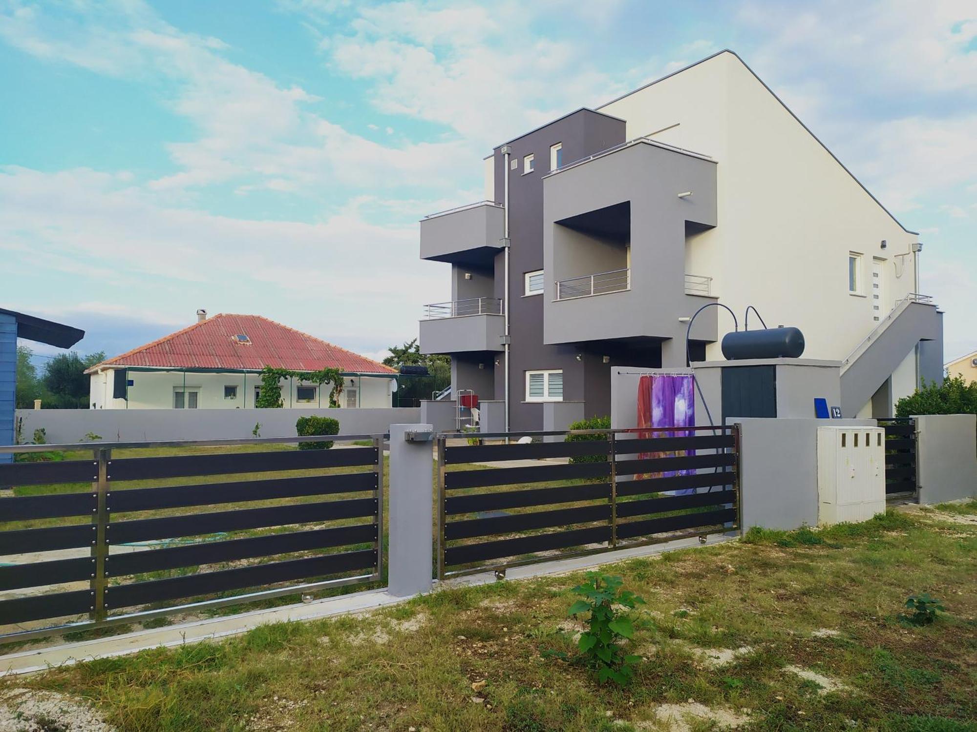 Apartmani Mira Nin Exterior foto