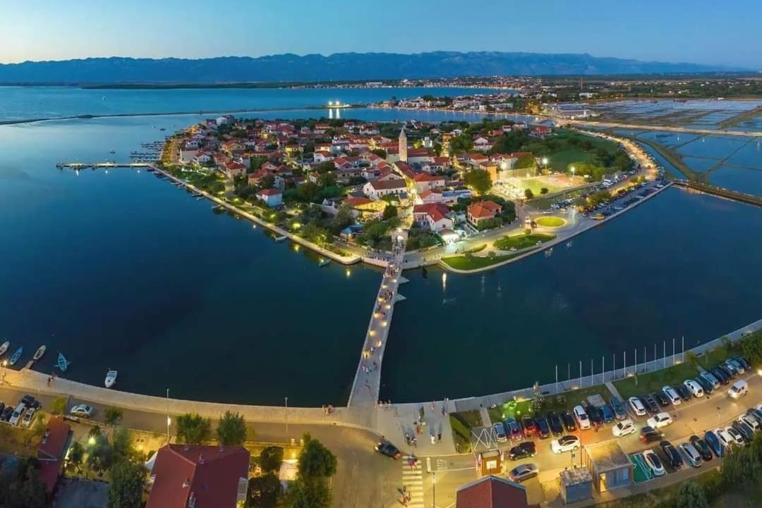 Apartmani Mira Nin Exterior foto